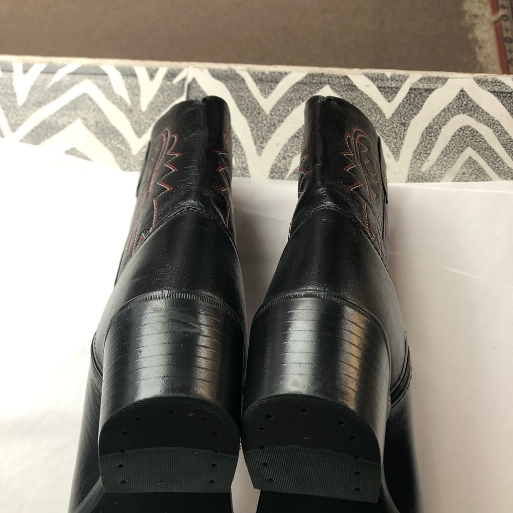 Old West: Western Cowboy Boots - Picture 5 of 6